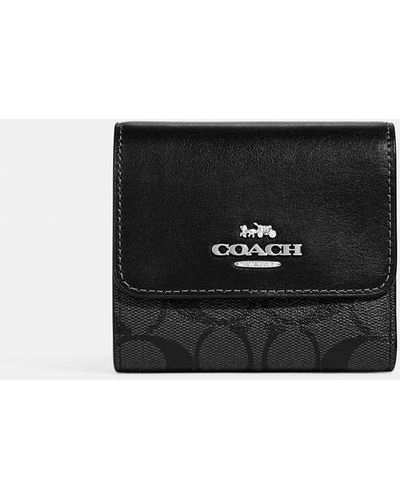 Coach Outlet Small Trifold Wallet In Blocked Signature Canvas