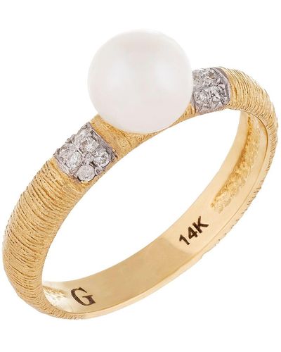 Splendid 14k Yellow Gold Pearl Diamond Ring - White