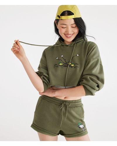 Aéropostale Camp Snoopy Campfire Cropped Sweatshirt - Green