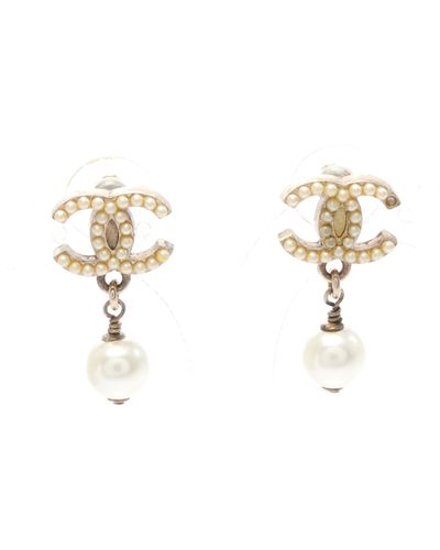 Chanel Coco Mark Earrings Gp Fake Pearl Gold Off04a - Metallic