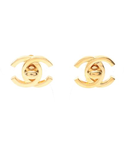 Chanel Coco Mark Turn Lock Earrings Gp Gold 95a - Metallic