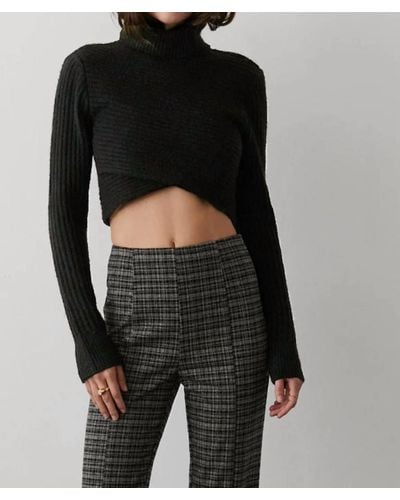 Crescent Emery Criss-cross Cropped Sweater - Black