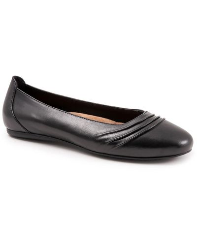 Softwalk Safi Slip On Leather Loafers - Black