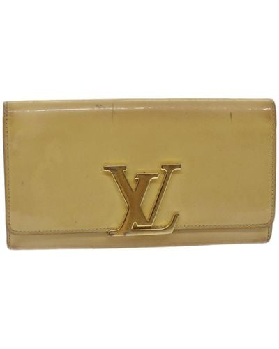 Louis Vuitton Louise Patent Leather Wallet (pre-owned) - Natural