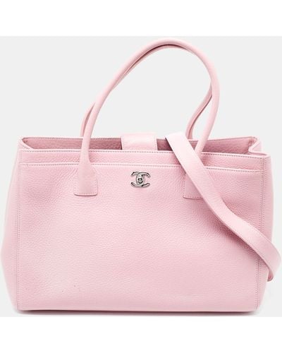 Chanel Leather Executive Cerf Tote - Pink