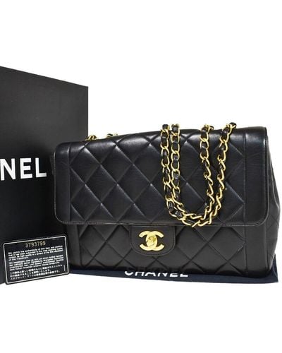 Chanel Matelassé Leather Shoulder Bag (pre-owned) - Black