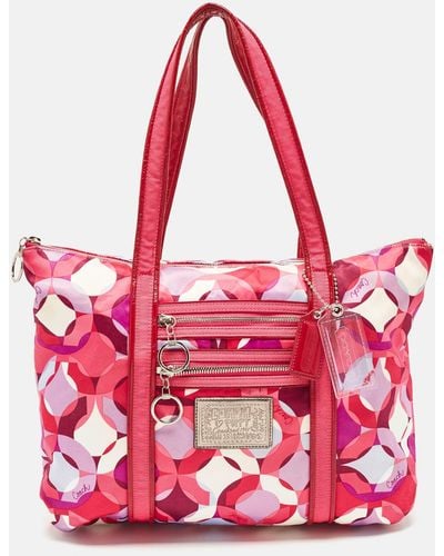 COACH Signature Satin And Patent Leather Tote - Red