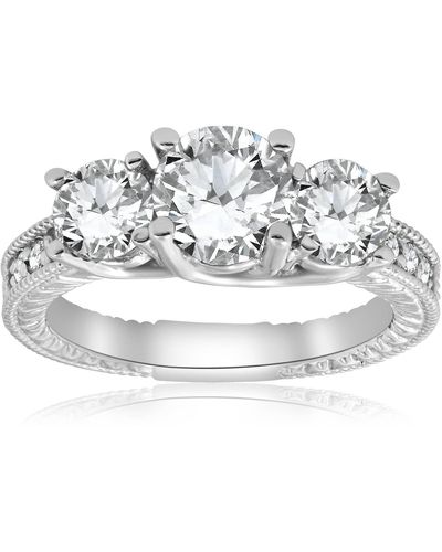 Pompeii3 2 1/2ct Vintage Three Stone Diamond Engagement Ring - Metallic