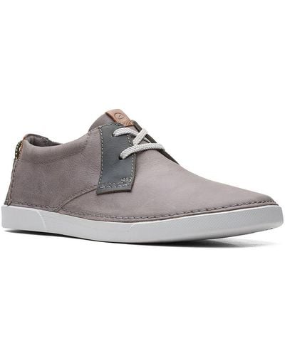 Clarks Gereld Low Leather Lace-up Chukka Boots - Gray