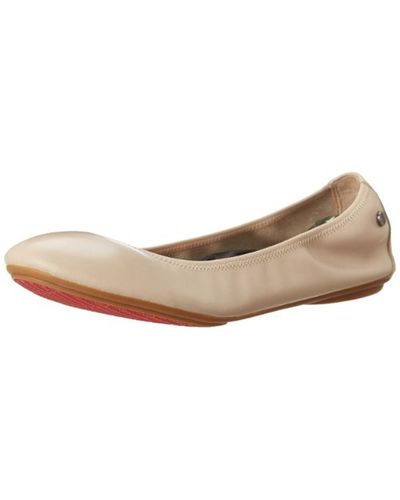 Hush Puppies Chaste Leather Round Toe Ballet Flats - Natural