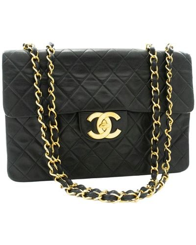 Authentic pre-owned & vintage Chanel bags 