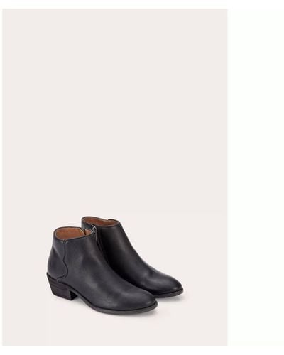 Frye Carson Piping Bootie - Black