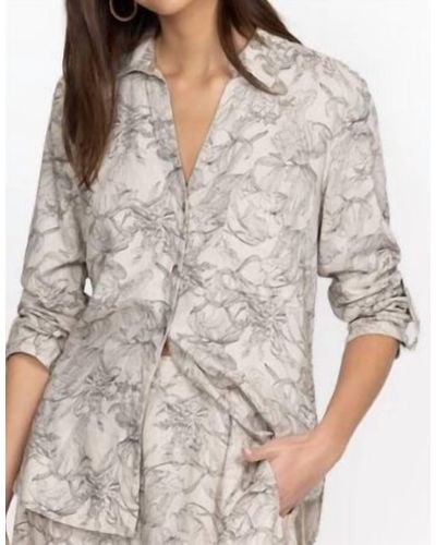 Johnny Was Etched Floral Relaxed Linen Shirt - Gray