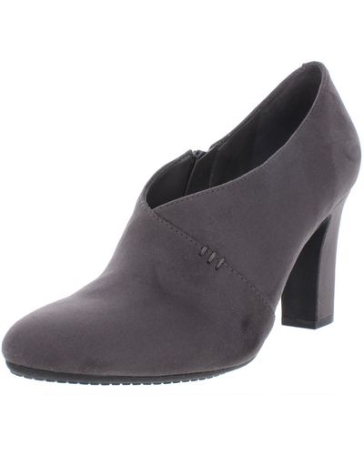 Aerosoles gray boots online