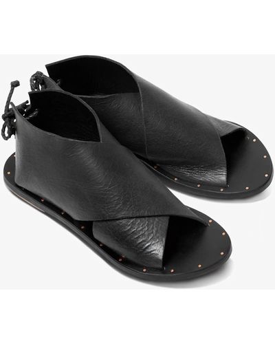 Beek Loon Shoe In Black