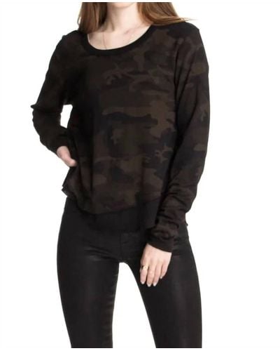 Chrldr Ava Long Sleeve Mock Layer T Shirt Black/brwn Camo