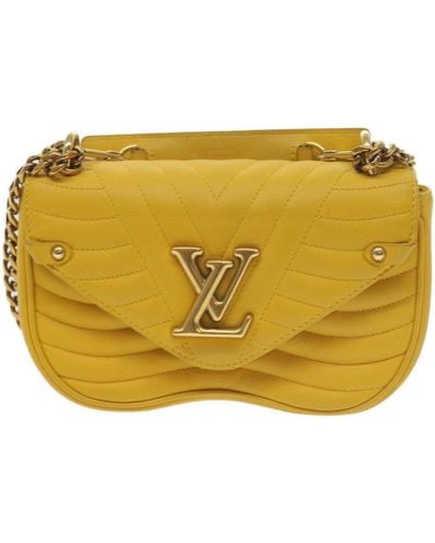 Louis Vuitton New Wave Leather Shoulder Bag (pre-owned) - Yellow