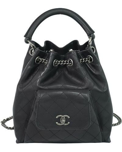 Chanel Matelassé Leather Backpack Bag (pre-owned) - Black