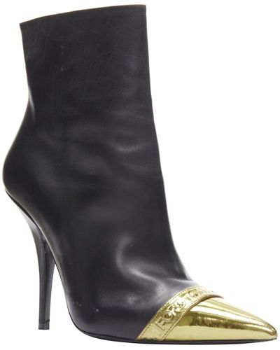 Tom Ford Leather Gold Toe Cap Logo Stiletto Heel Ankle Boots - Black