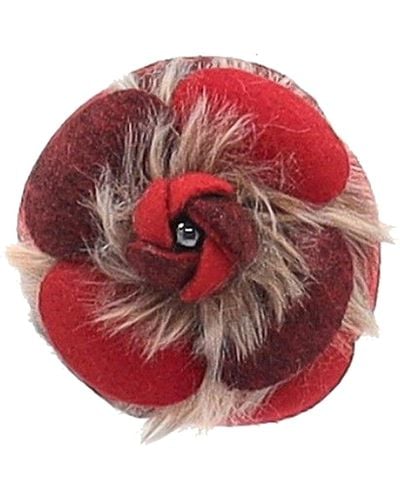 Chanel Camelia Brooch In Red Wool