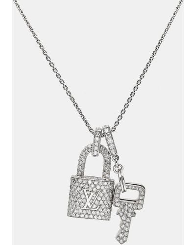 Louis Vuitton Lock It Key Padlock Diamonds 18k White Gold Pendant Necklace - Metallic