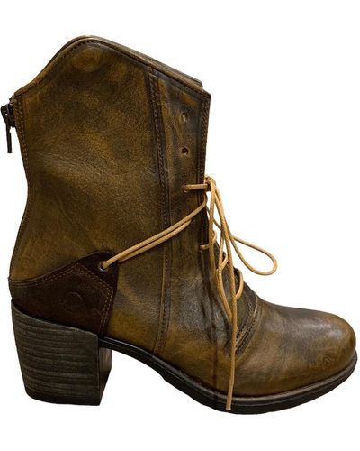 Casta Prime Lace Up Boot - Brown