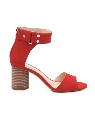 Vince Camuto Jannali - Red