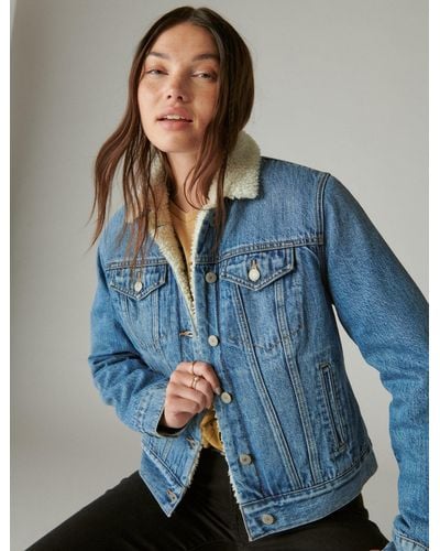  Lucky Brand Women's Sherpa Lined Denim Trucker Jacket, Black  Hole, X-Small : Clothing, Shoes & Jewelry