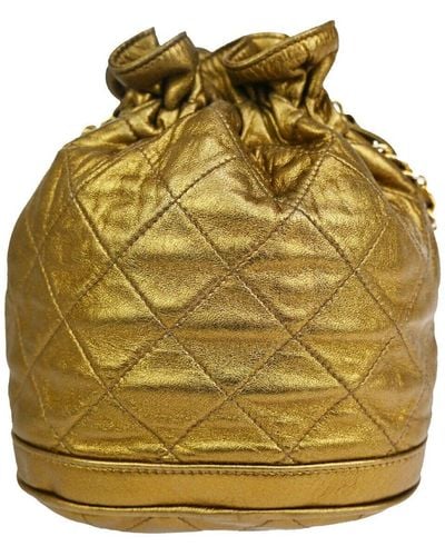 Chanel Matelassé Leather Shoulder Bag (pre-owned) - Metallic