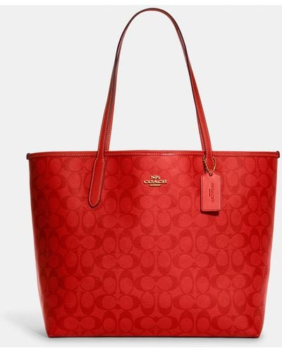 COACH City Tote In Blocked Signature Canvas - Red