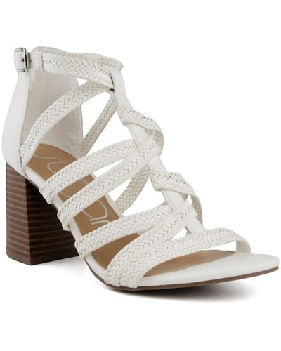 Sugar Browser Faux Leather Buckle Strappy Sandals - Metallic