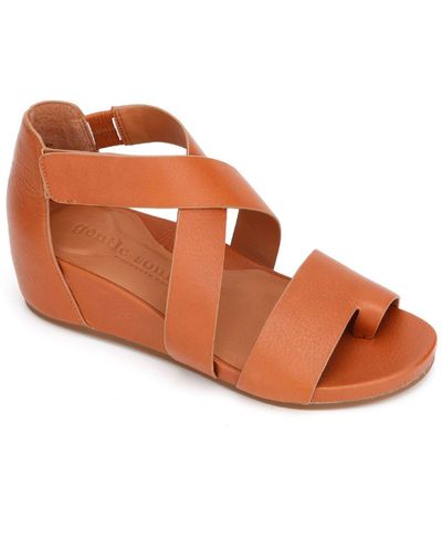 Gentle Souls Gisele Leather Toe Loop Strappy Sandals - Brown