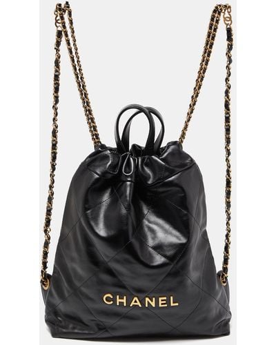 Chanel Shiny Quilted Leather 22 Backpack - Black
