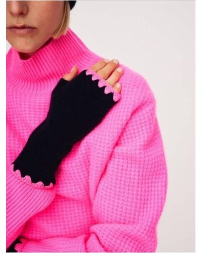 White + Warren Cashmere Crochet Trim Handwarmer - Pink