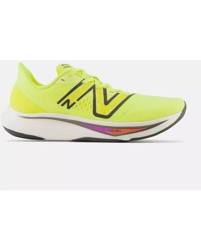 New Balance Fuelcell Rebel V3 Shoes - Yellow