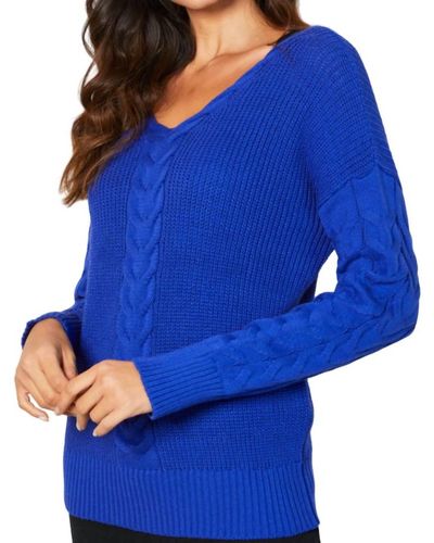 French Kyss V-neck Cable Knit Sweater - Blue