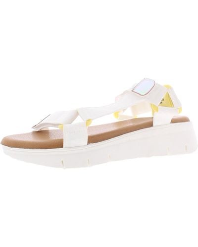 Dirty Laundry Qwest M Manmade Wedge Sandals - White