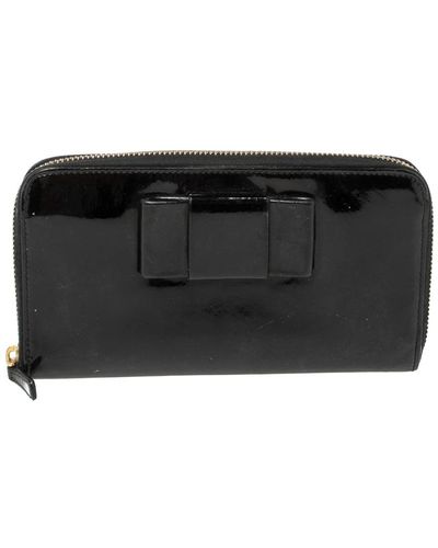 Miu Miu Patent Leather Bow Zip Around Wallet - Black