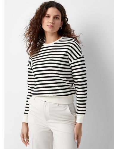 Contemporaine Contrasting Stripe Ribbed Sweatshirt - Gray