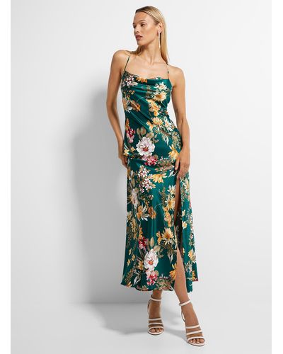Icône Stunning Flowers Long Satiny Dress - Green