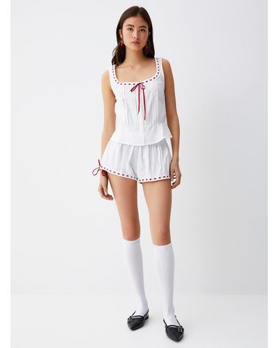 Motel Red Ribbons And Embroidery Short - White
