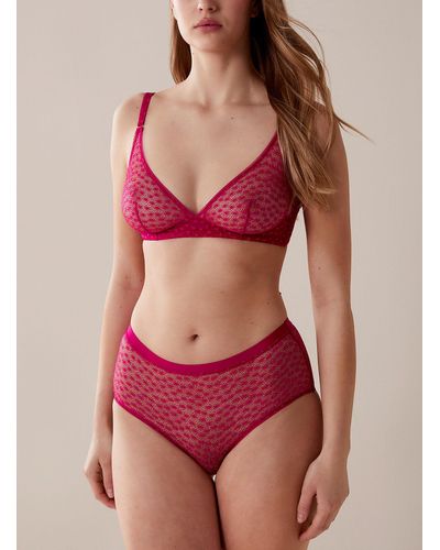 Huit Daisy Lace High - Red