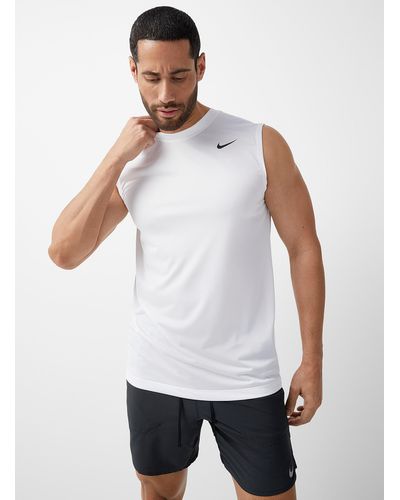 Nike Legend Wide - White