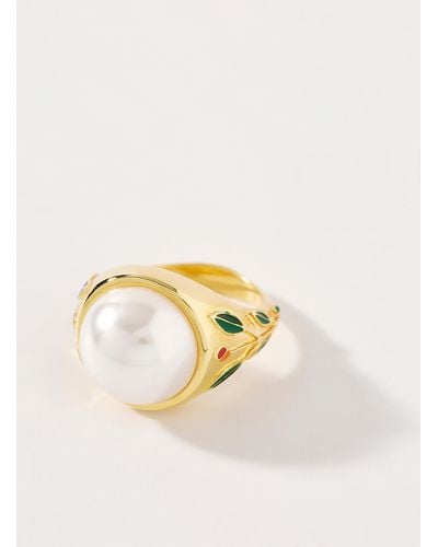 Casablanca Pearl Signet Ring - Natural