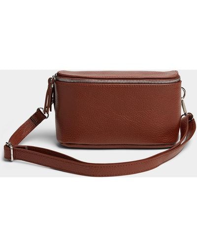 Le 31 Grained Leather Shoulder Bag - Brown