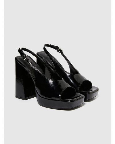 Sisley Leather Sandals With Platform - Black