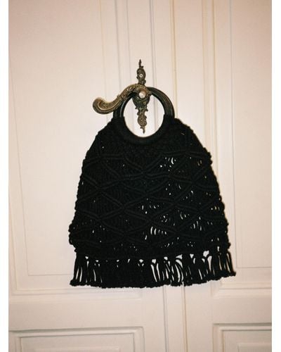 Sisley Crochet Bag With Fringe - Black