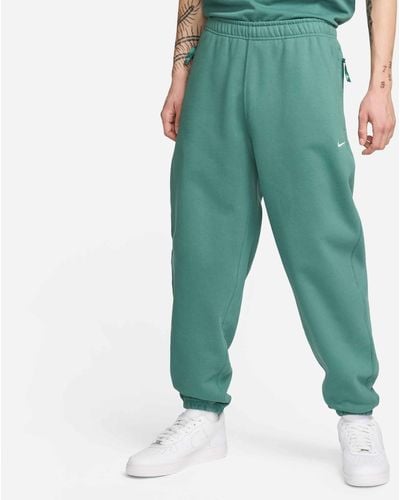 Nike Nrg Premium Essentials Fleece Trousers - Green