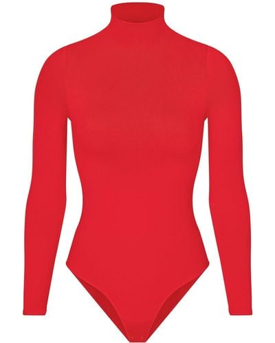 Skims Essential Mock Neck Long Sleeve Bodysuit - Red