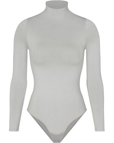 Skims Essential Mock Neck Long Sleeve Bodysuit - Gray